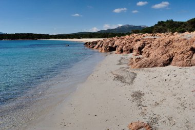 Petra Ruja sahili, Costa Smeralda