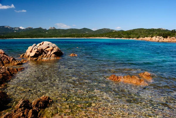 Liscia Ruja plajı manzarası