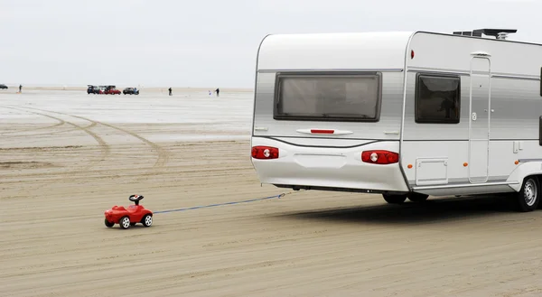 Toy car and caravan — Stock Photo, Image