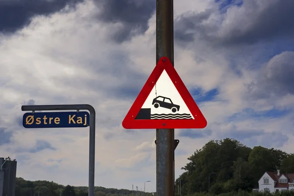 Car warning sign — Stock Photo, Image