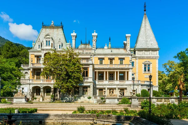 Palais Massandra de l'empereur Alexandre III . — Photo