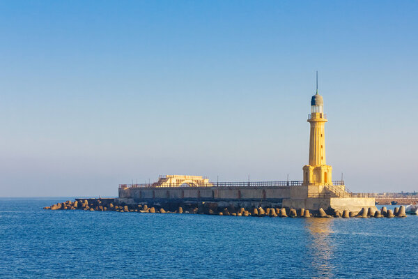 Вид на маяк в Александрии. Египет
.