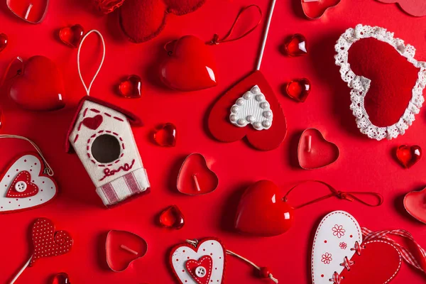 Concept Saint Valentin Coeurs Rouges Sur Fond Rouge Vue Dessus Image En Vente
