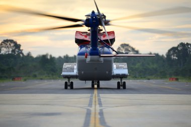 Offshore Helikopter pisti kalkış için vergi