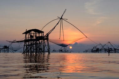 siluet kare dip patthalung sunrise geçmişi olan net,