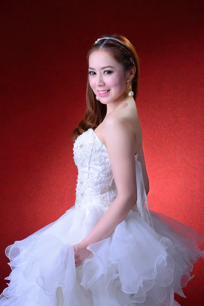 Portrait of beautiful bride — Stock Photo, Image