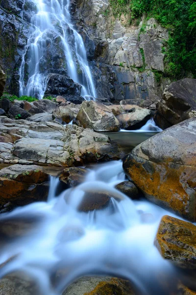 Sunanta Waterfall is beautiful waterfall in Thailand — Stock Photo, Image