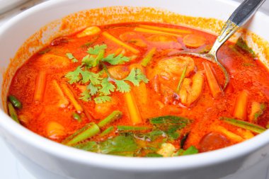 Tayland yemeği Tom Yum Goong
