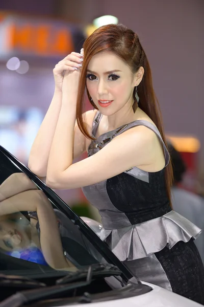Beautiful female presenters model of motor show — Stock Photo, Image