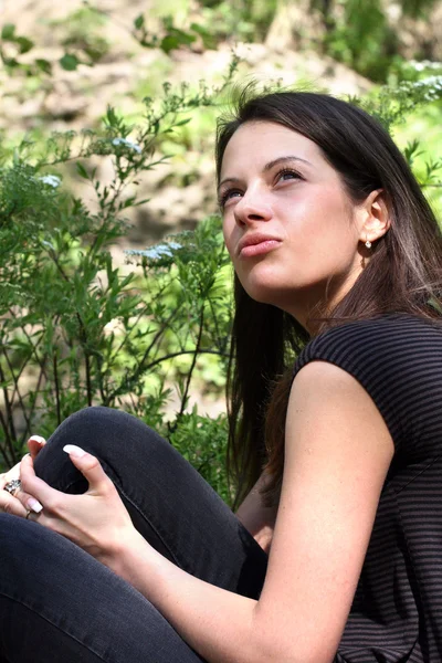 Woman in park — Stock Photo, Image