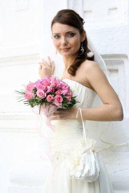 güzel gelin buketi ile