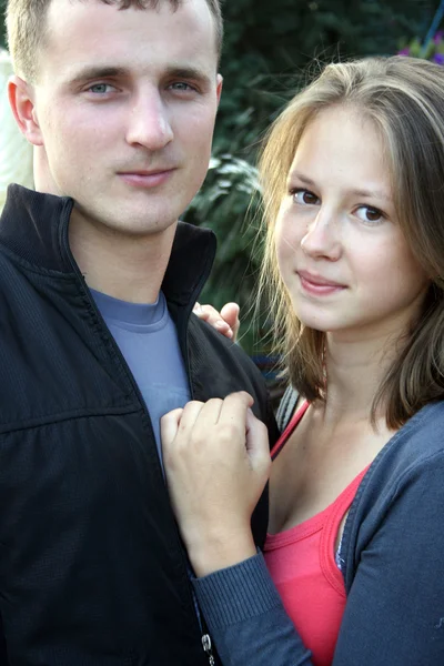 Casal jovem — Fotografia de Stock