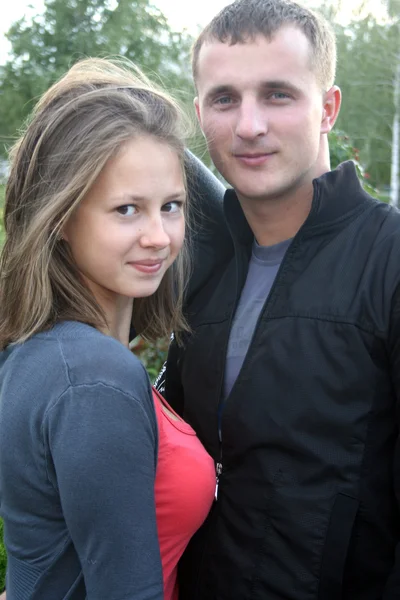 Jeune couple — Photo