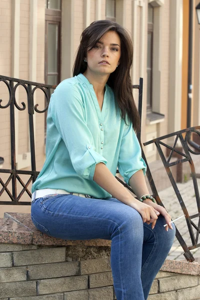 Smoking woman — Stock Photo, Image