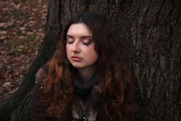 Mulher triste solitário — Fotografia de Stock