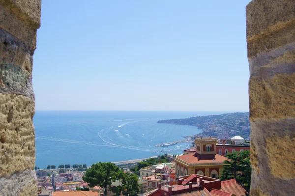 Napoli Körfezi - dağ manzarası