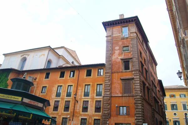 Здания исторического центра Рима — стоковое фото