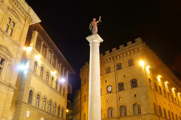 피렌체의 광장에서 정의의 동상 스톡 사진