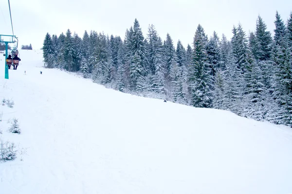 The lift in the Carpathians — Stock Photo, Image