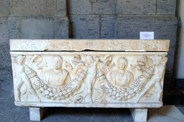 Sarcophage antique — Photo