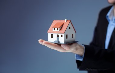 işadamı holding ev modeli.