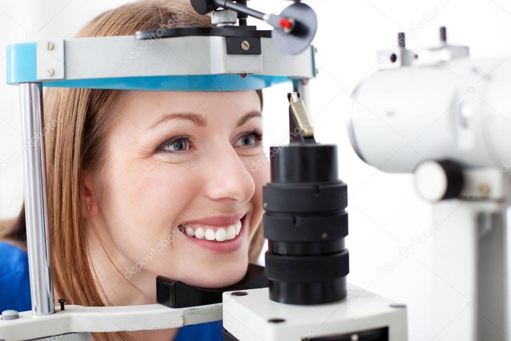 Visiting optometris