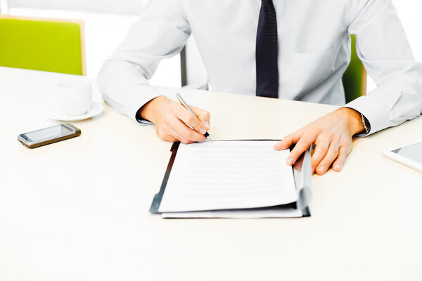 Подписание контракта
