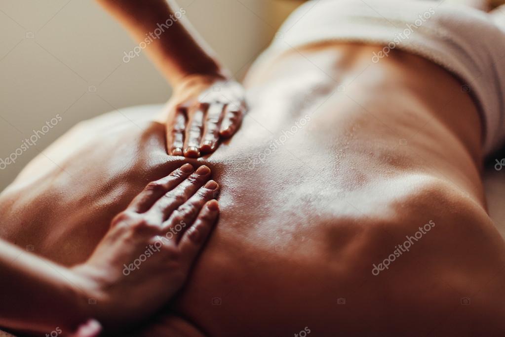 Сексуальный массажист