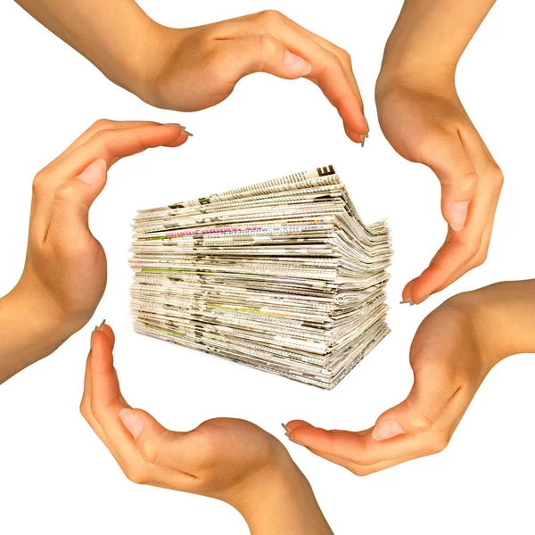 Hands Making a Circle with newspapers — Stock Photo, Image