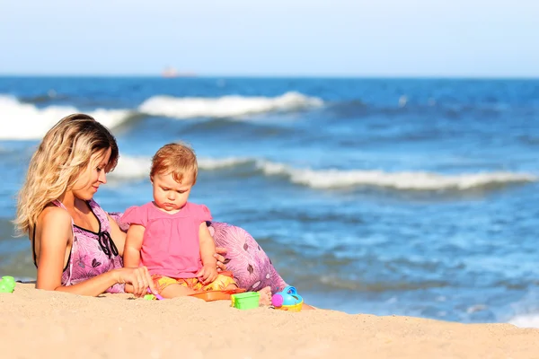 Madre con bambino — Foto Stock