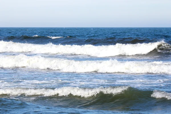 海面上的波浪 — 图库照片