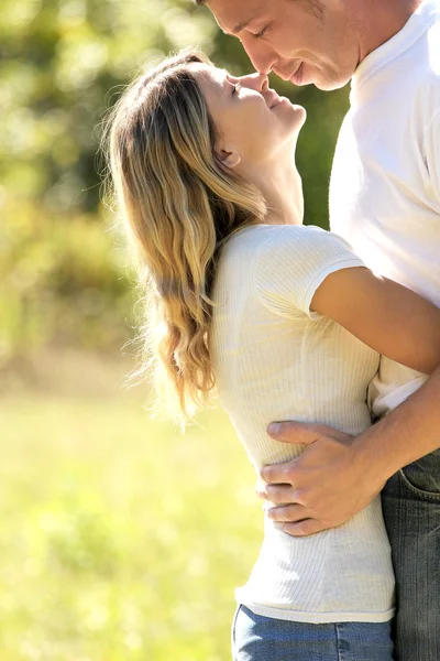 Couple in love outdoors — Stock Photo, Image