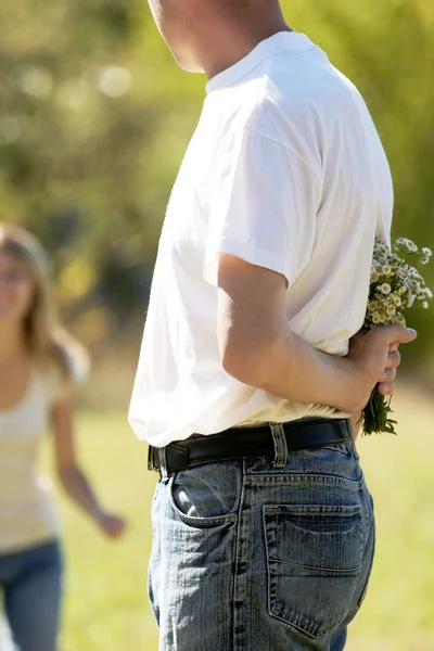 Couple in love outdoors — Stock Photo, Image