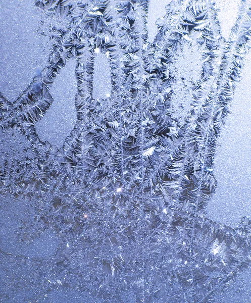 Мороз на стеклянном фоне — стоковое фото
