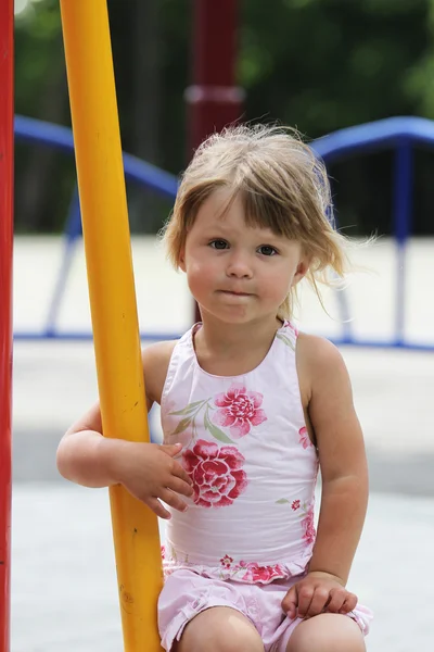 Little girl on nature — Stock Photo, Image