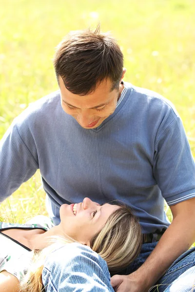 Couple in love outdoors — Stock Photo, Image