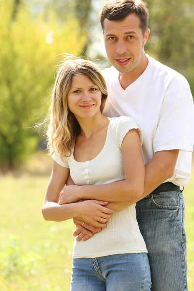 Couple in love outdoors — Stock Photo, Image