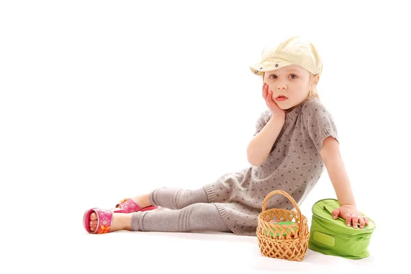 Hermosa niña sobre un fondo blanco — Foto de Stock