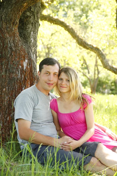 Couple in love outdoors — Stock Photo, Image