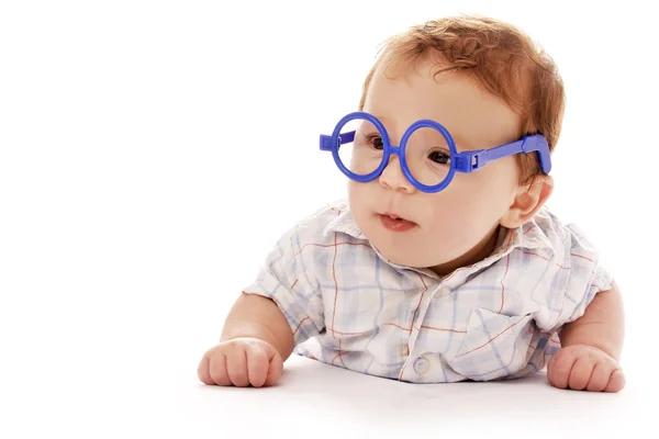 Un piccolo bambino appena nato carino — Foto Stock