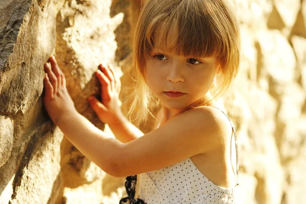 Menina bonita — Fotografia de Stock