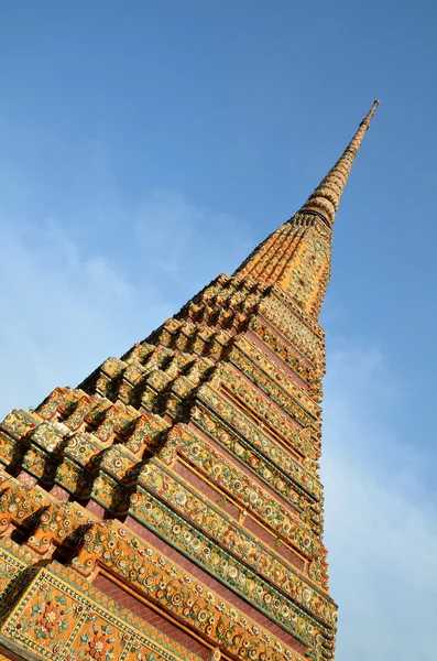Telhado do templo Wat Pho — Fotografia de Stock