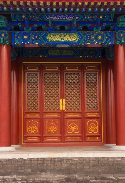 Entrance to a building in Tiantan Park, China — Stock Photo, Image