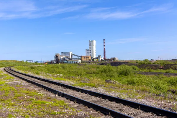 Spoorweg Toendra Die Naar Mijn Leidt Komsomolsky Vorkuta — Stockfoto
