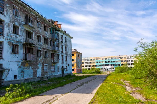 Empty Houses Abandoned Settlement Komsomolsky Vorkuta Russia — Stock Photo, Image