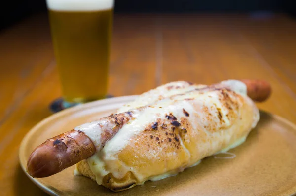 Pyszne Zbliżenie Tradycyjnego Urugwajskiego Hot Doga Pancho — Zdjęcie stockowe