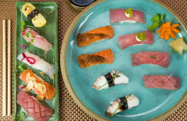 Platter Different Types Nigirizushi Nigiri Different Fish One Decorated Symbol — Stock Photo, Image