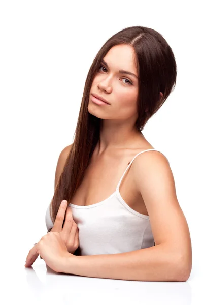 Uzun saçlı güzel kız.