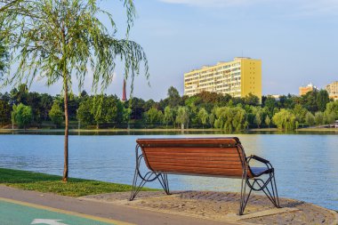 Titan park yaz şafak ışığı