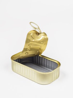 beyaz boş balık kalay açıldı